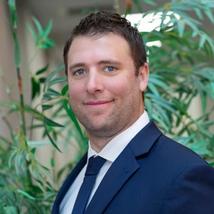 image of agent Brad Barath