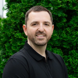 image of agent Jordan Santo