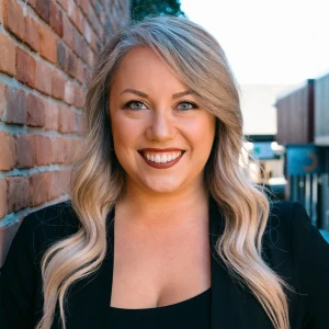 image of agent Kate Baumer