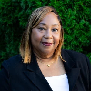 image of agent Michelle Blanchard