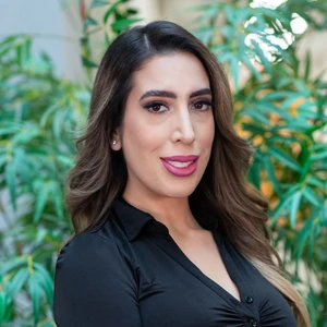 image of agent Monica Uriarte