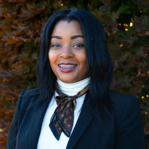 image of agent NaTasha Alford