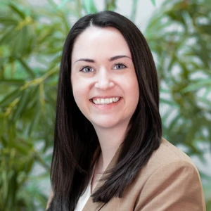 image of agent Rachel Nesbitt